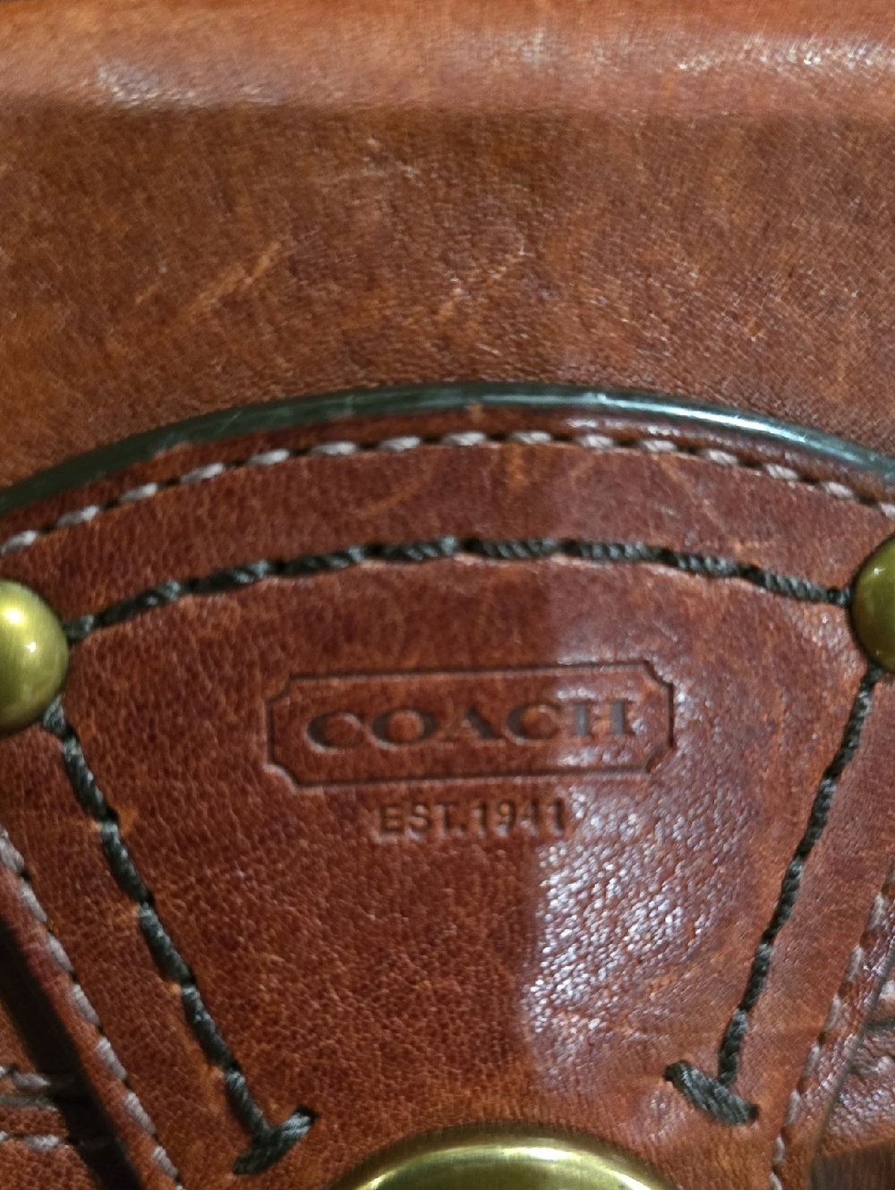 Vintage Coach Chestnut Brown Leather Shoulder Bag with Turnlock - Picture 12 of 12